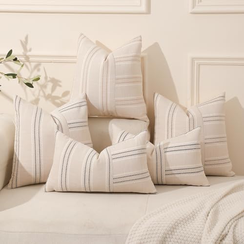 Hckot Covetable Decorative Throw Pillow Covers