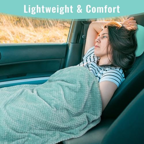 Travel Pillow Blanket Set - Cozy Comfort for All Seasons